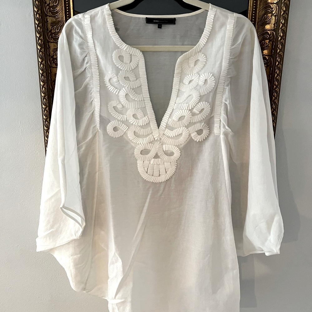 Resort white butterfly top with beautiful detailing